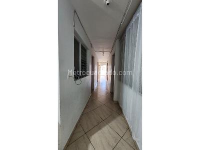 Casa de 5 alcobas en venta en Campo Valdes, Medellín, 128 m² · foto 14 de 20