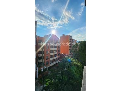 Apartaestudio en venta en Belen Nogal, Medellín, 35 m² · foto 13 de 18