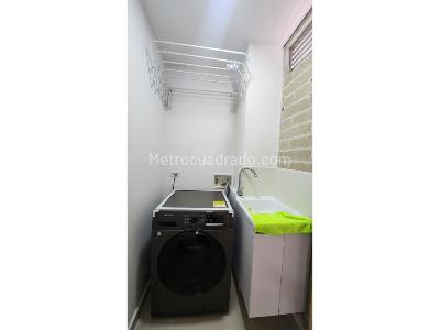 Apartaestudio en venta en Belen Nogal, Medellín, 35 m² · foto 9 de 18