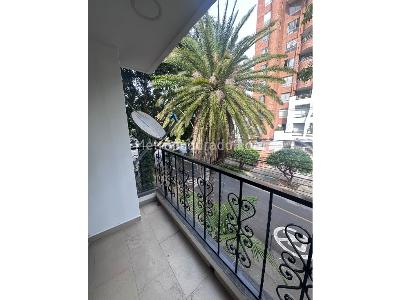 Apartaestudio en venta en Laureles Estadio, Medellín, 37 m² · foto 5 de 15