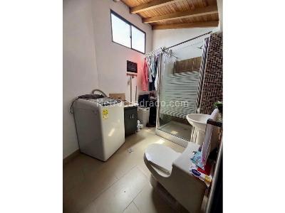Apartaestudio en venta en Laureles Estadio, Medellín, 37 m² · foto 14 de 15