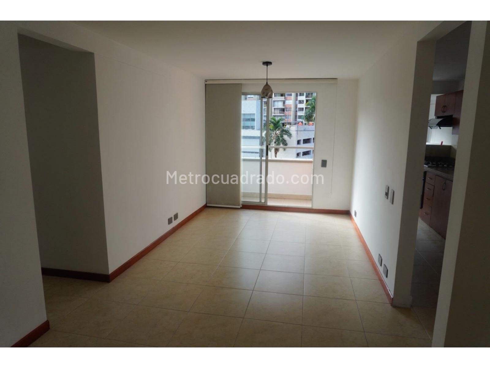 Apartamento de 3 habitaciones en venta en Loma de los Bernal, Medellín — imagen 1 de 20