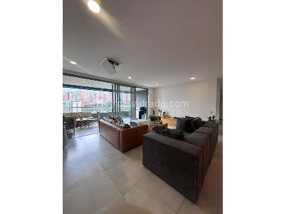 Apartamento de 3 alcobas en venta en Loma De Las Brujas, Medellín, 172 m² · foto 8 de 20