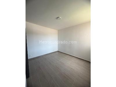 Apartamento de 3 alcobas en venta en Cabañas, Bello, 53 m² · foto 10 de 20