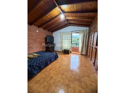 Casa en venta en El Dorado, Envigado · foto 11 de 20