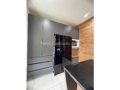 Apartamento en venta en Loma De Los Balsos, Medellín · foto 12 de 20