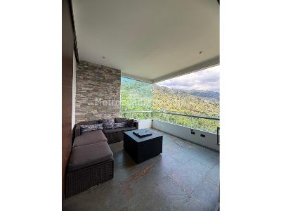 Apartamento en venta en Loma De Los Balsos, Medellín · foto 3 de 20