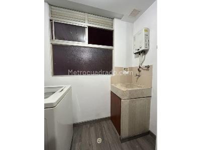 Apartamento de 3 alcobas en venta en Las Antillas, Envigado, 80 m² · foto 4 de 20