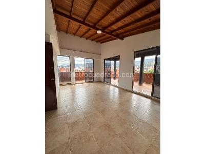 Apartamento de 4 alcobas en venta en Laureles Estadio, Medellín, 240 m² · foto 2 de 20