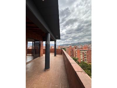 Apartamento de 4 alcobas en venta en Laureles Estadio, Medellín, 240 m² · foto 5 de 20