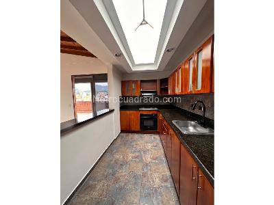 Apartamento de 4 alcobas en venta en Laureles Estadio, Medellín, 240 m² · foto 8 de 20