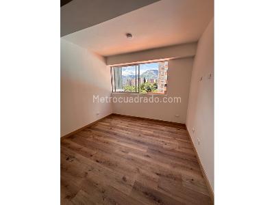 Apartamento de 2 alcobas en venta en Madera, Bello, 37 m² · foto 7 de 12