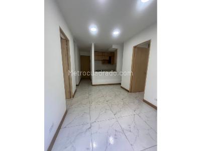 Apartamento en venta en Calasanz, Medellín · foto 4 de 14