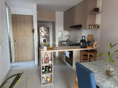 Apartamento de 2 alcobas en venta en Kachipay, Cali, 58 m² · foto 5 de 13