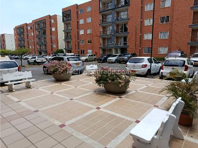 Apartamento de 3 alcobas en venta en Bochalema, Cali, 60 m² · foto 17 de 18
