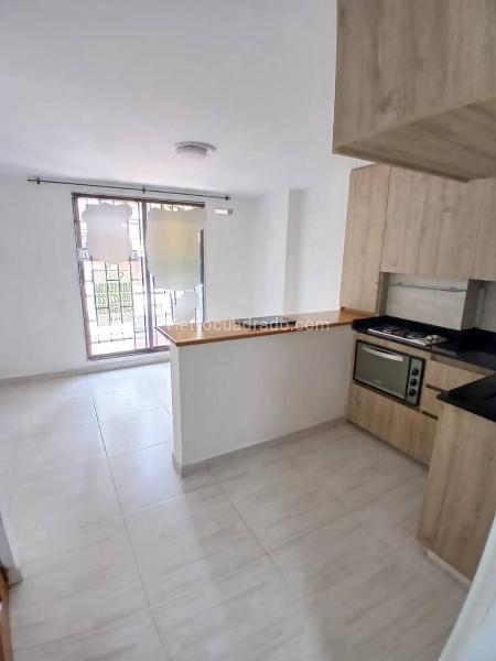 Apartamento Acogedor de 2 Alcobas en La Castellana - 3