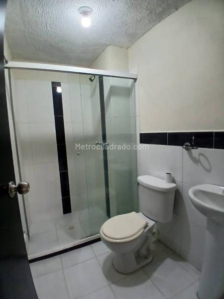 Apartamento en Arriendo de 2 Alcobas en San Javier, Medellín - 5