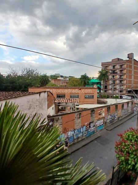 Apartamento en Arriendo de 2 Alcobas en San Javier, Medellín - 9