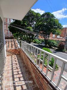 Apartamento de 4 alcobas en venta en El Velodromo, Medellín, 174 m² · foto 5 de 20