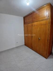 Casa de 3 alcobas en venta en San Javier, Medellín, 90 m² · foto 2 de 16