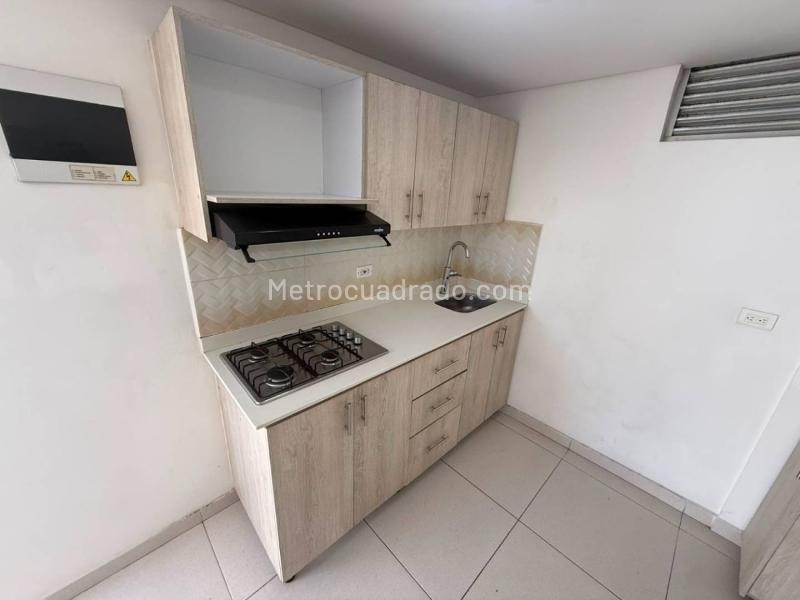 Apartamento en Arriendo, Calasanz, Medellín - Vista 2
