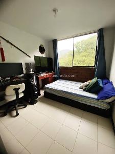 Apartamento en venta en San Javier, Medellín · foto 4 de 18