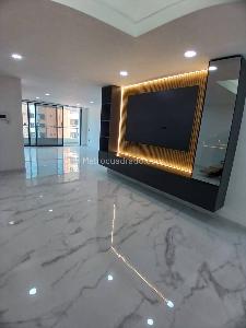 Apartamento de 4 alcobas en venta en Laureles, Medellín, 330 m² · foto 3 de 20