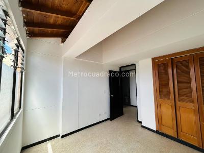 Apartamento en arriendo en La Castellana, Medellín · foto 7 de 20