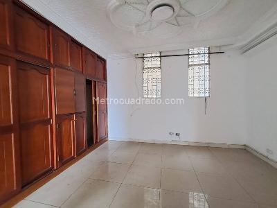 Apartamento en venta en Centro, Medellín · foto 2 de 20