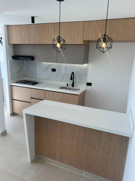 Apartment for rent in Bello