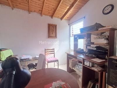 Apartamento en venta en Calasanz, Medellín · foto 8 de 13