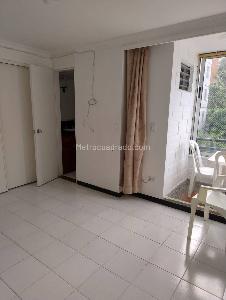 Apartamento de 3 alcobas en arriendo en Loma Del Indio, Medellín, 72 m² · foto 10 de 12