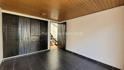 Casa de 3 alcobas en arriendo en Santa Barbara, Bogotá, 267 m² · foto 10 de 20
