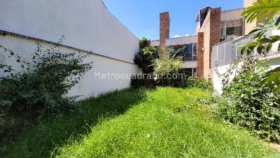 Casa de 3 alcobas en arriendo en Santa Barbara, Bogotá, 267 m² · foto 8 de 20