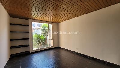 Casa de 3 alcobas en arriendo en Santa Barbara, Bogotá, 267 m² · foto 9 de 20
