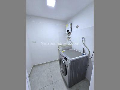 Apartamento de 3 alcobas en venta en Calambeo, Ibagué, 93 m² · foto 7 de 13