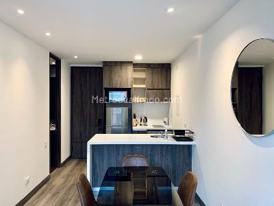 Apartamento de 1 alcoba en venta en Chico, Bogotá, 48 m² · foto 2 de 5