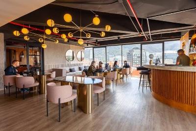 Apartaestudio en venta en Chico El Refugio, Bogotá, 25 m² · foto 9 de 19