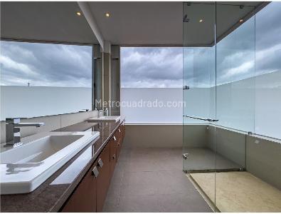 Apartamento de 5 alcobas en venta en Chico, Bogotá, 546 m² · foto 10 de 20