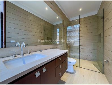 Apartamento de 5 alcobas en venta en Chico, Bogotá, 546 m² · foto 8 de 20