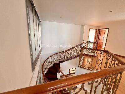 Apartamento de 4 alcobas en venta en Bulevar Niza, Bogotá, 229 m² · foto 16 de 20