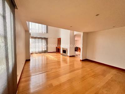 Apartamento de 4 alcobas en venta en Bulevar Niza, Bogotá, 229 m² · foto 18 de 20