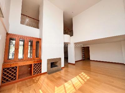Apartamento de 4 alcobas en venta en Bulevar Niza, Bogotá, 229 m² · foto 5 de 20
