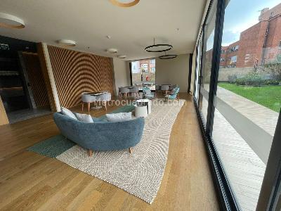 Apartamento de 4 alcobas en venta en Cabrera Chico, Bogotá, 290 m² · foto 5 de 18