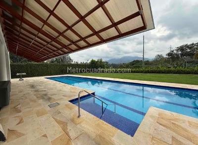 Casa de 4 alcobas en venta en Pance, Cali · foto 5 de 20