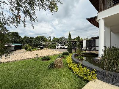 Casa de 4 alcobas en venta en Pance, Cali · foto 18 de 20