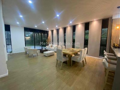 Casa de 5 alcobas en venta en Alfaguara, Cali, 1700 m² · foto 3 de 20