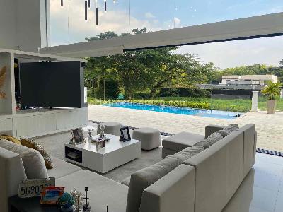 Casa de 5 alcobas en venta en Jamundi, Cali, 1500 m² · foto 2 de 15