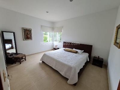 Casa de 5 alcobas en venta en Pance, Cali · foto 15 de 20