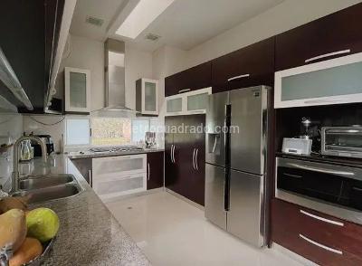 Casa de 3 alcobas en venta en Ciudad Jardin, Cali, 1293 m² · foto 8 de 14